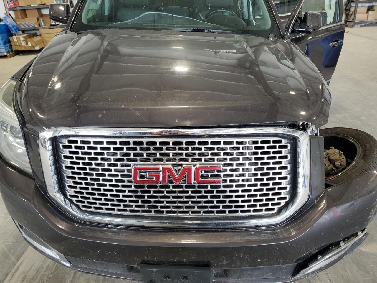 2015 GMC Yukon Xl Denali VIN: 1GKS2JKJ8FR648810 Lot: 63679515