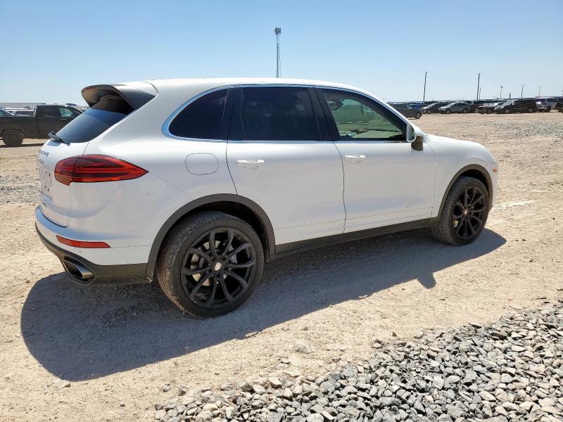  PORSCHE CAYENNE 2016 Белы