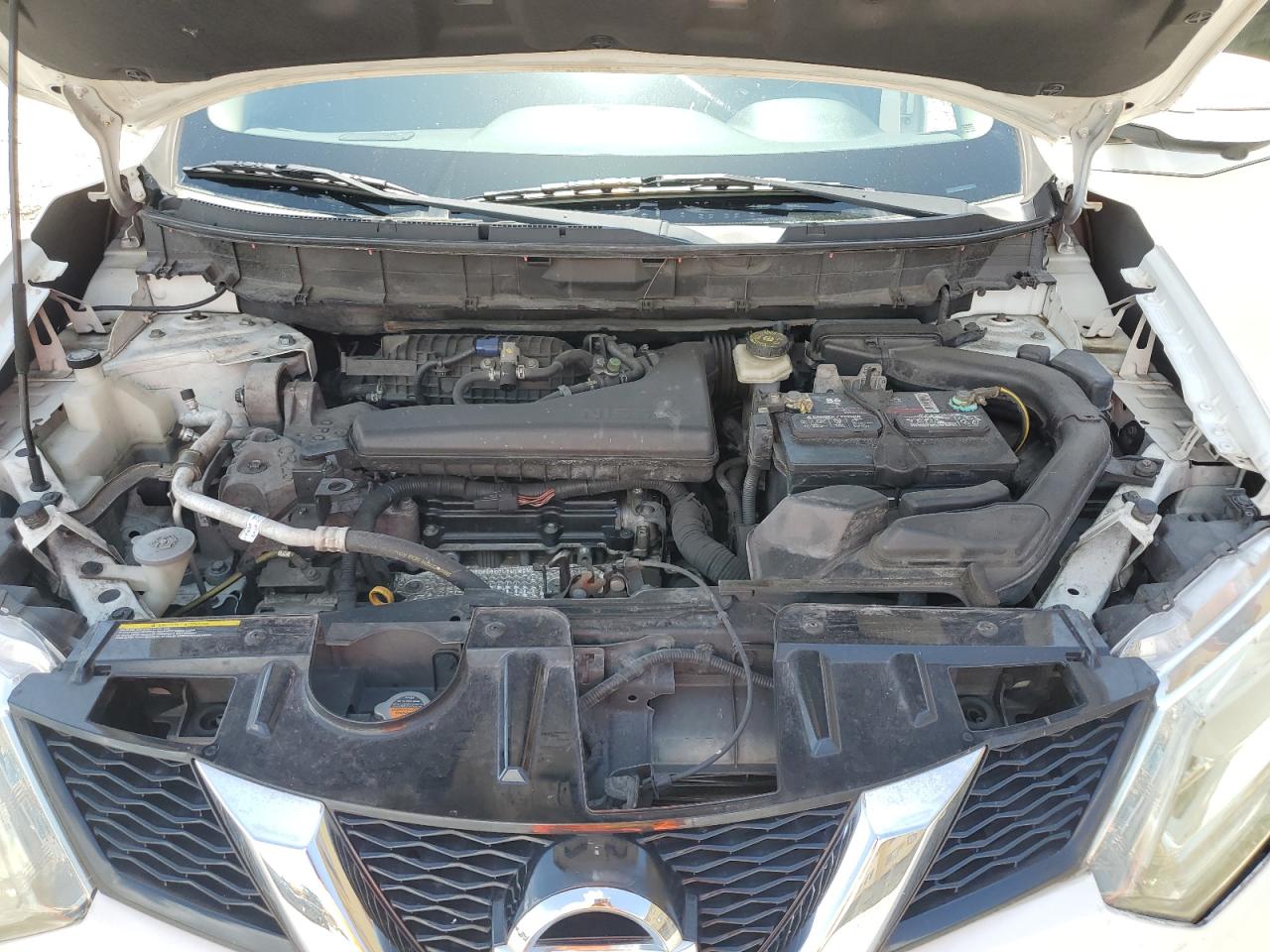 2015 Nissan Rogue S VIN: KNMAT2MT3FP545864 Lot: 65203375