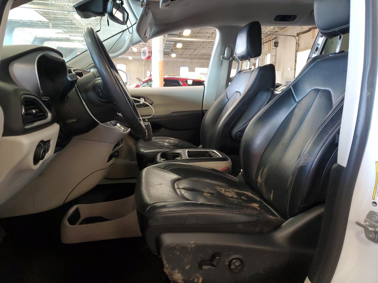 2022 Chrysler Pacifica Touring L VIN: 2C4RC1BG3NR177802 Lot: 66378655