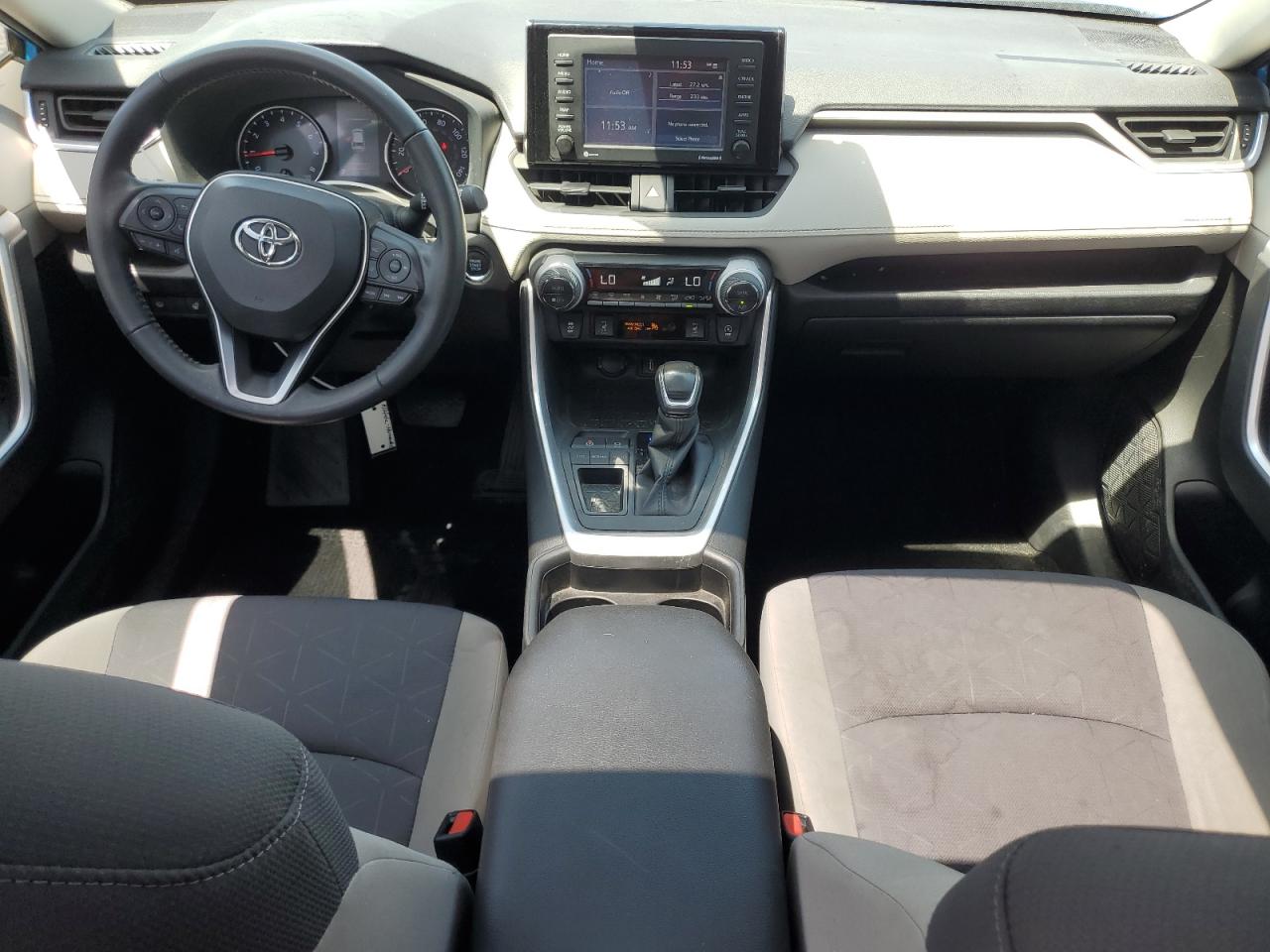 2021 Toyota Rav4 Xle VIN: JTMW1RFV0MD072877 Lot: 64422335