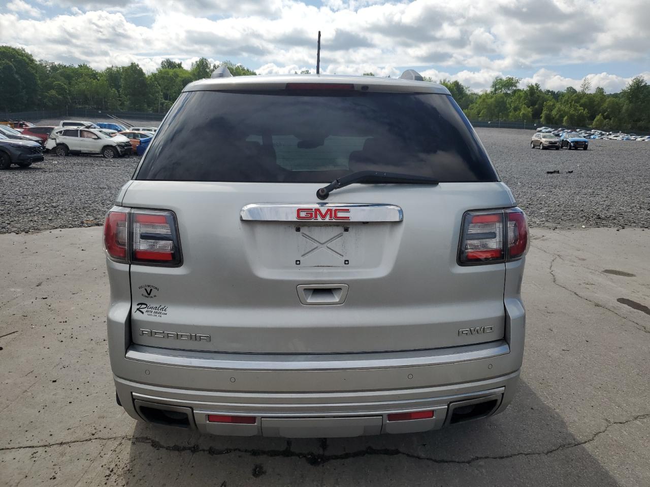 2015 GMC Acadia Denali VIN: 1GKKVTKD1FJ159404 Lot: 62917885