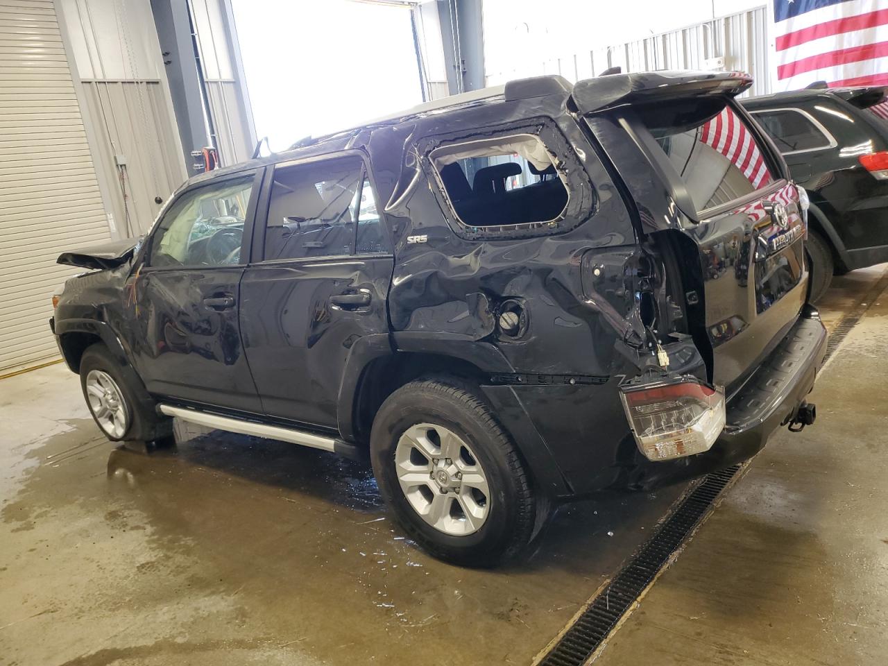 2022 Toyota 4Runner Sr5/Sr5 Premium VIN: JTENU5JR2N6042769 Lot: 64403505