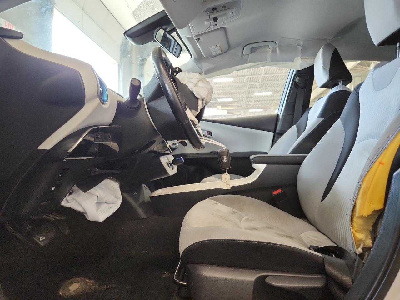 2017 Toyota Prius Prime VIN: JTDKARFP3H3060878 Lot: 64452005