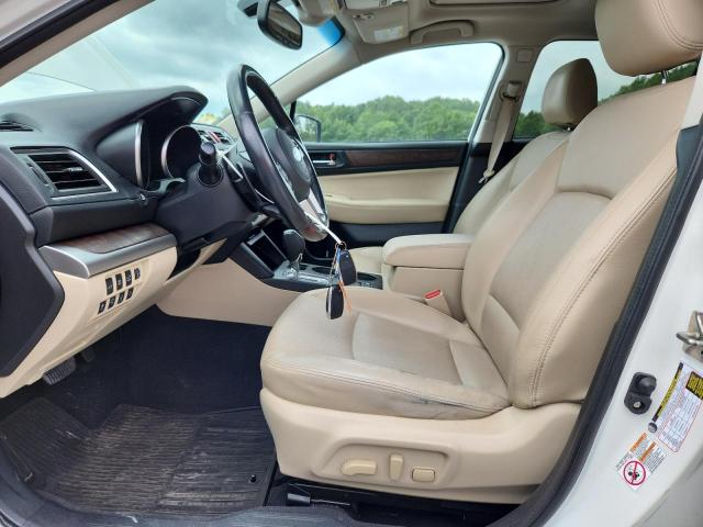  SUBARU OUTBACK 2016 Biały