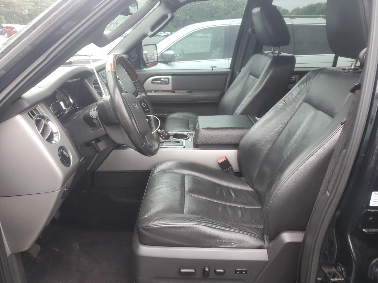2010 Ford Expedition Limited VIN: 1FMJU2A50AEB59969 Lot: 63250185