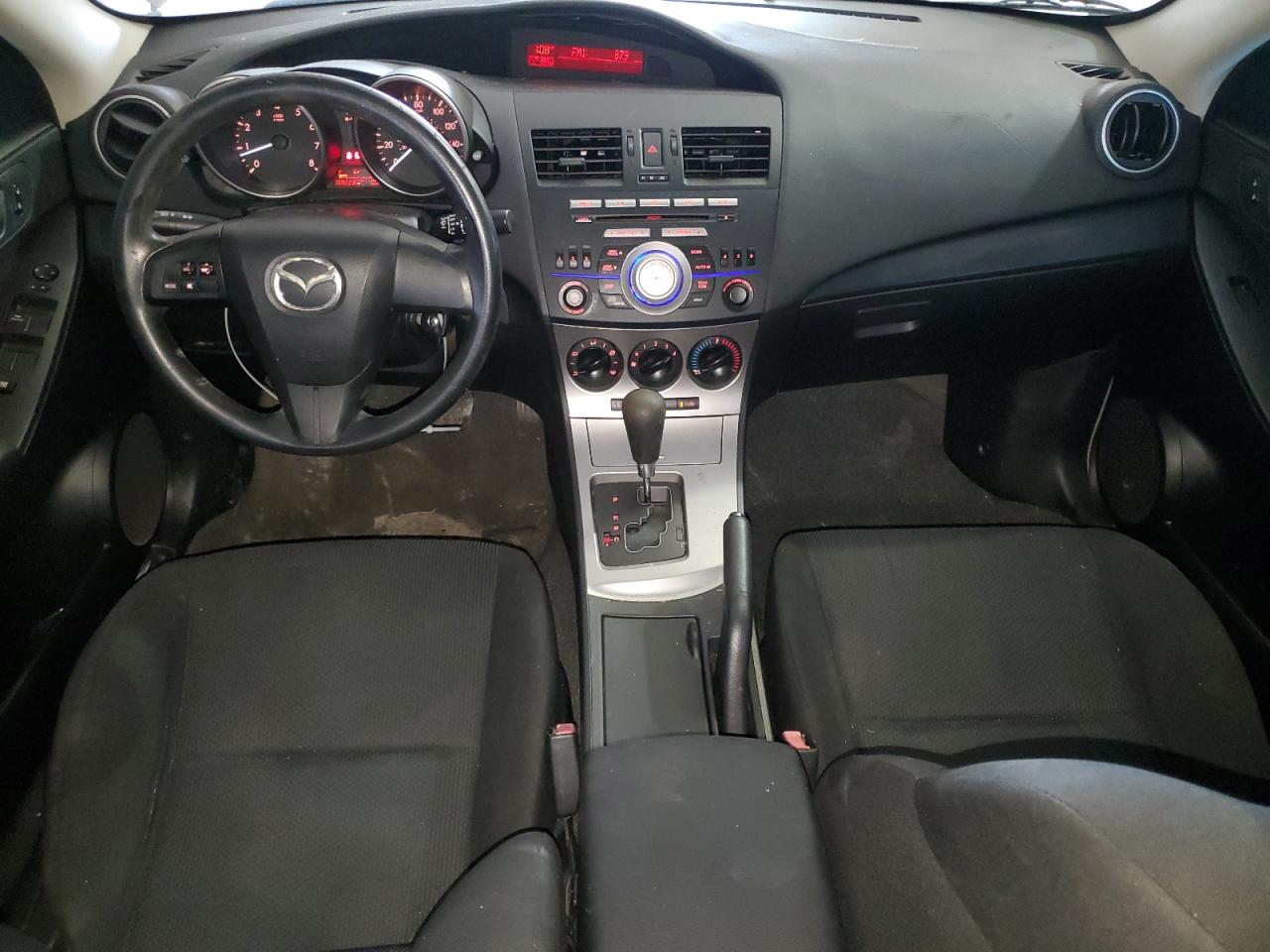 2011 Mazda 3 I VIN: JM1BL1UF0B1451723 Lot: 64621035