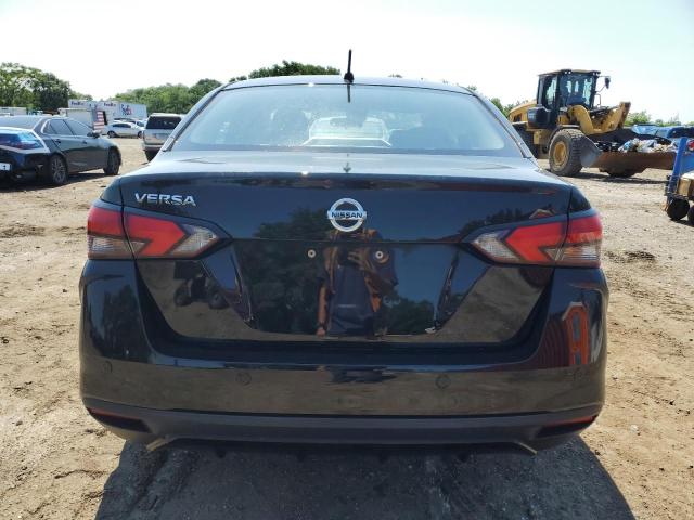  NISSAN VERSA 2020 Черный