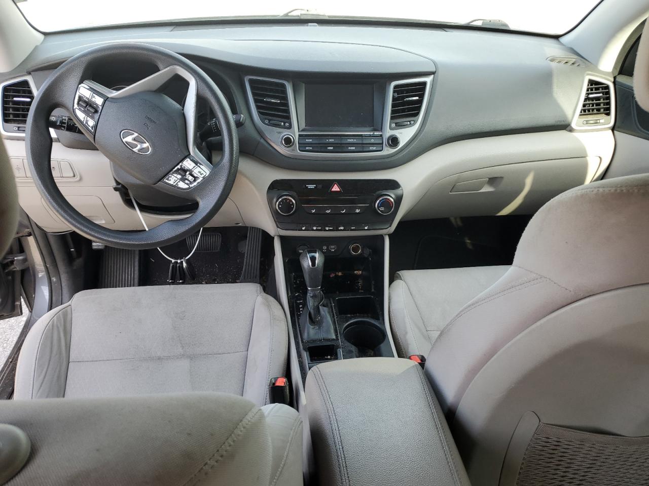 km8j3ca45ju679929 KM8J3CA45JU679929 2018 Hyundai Tucson Sel