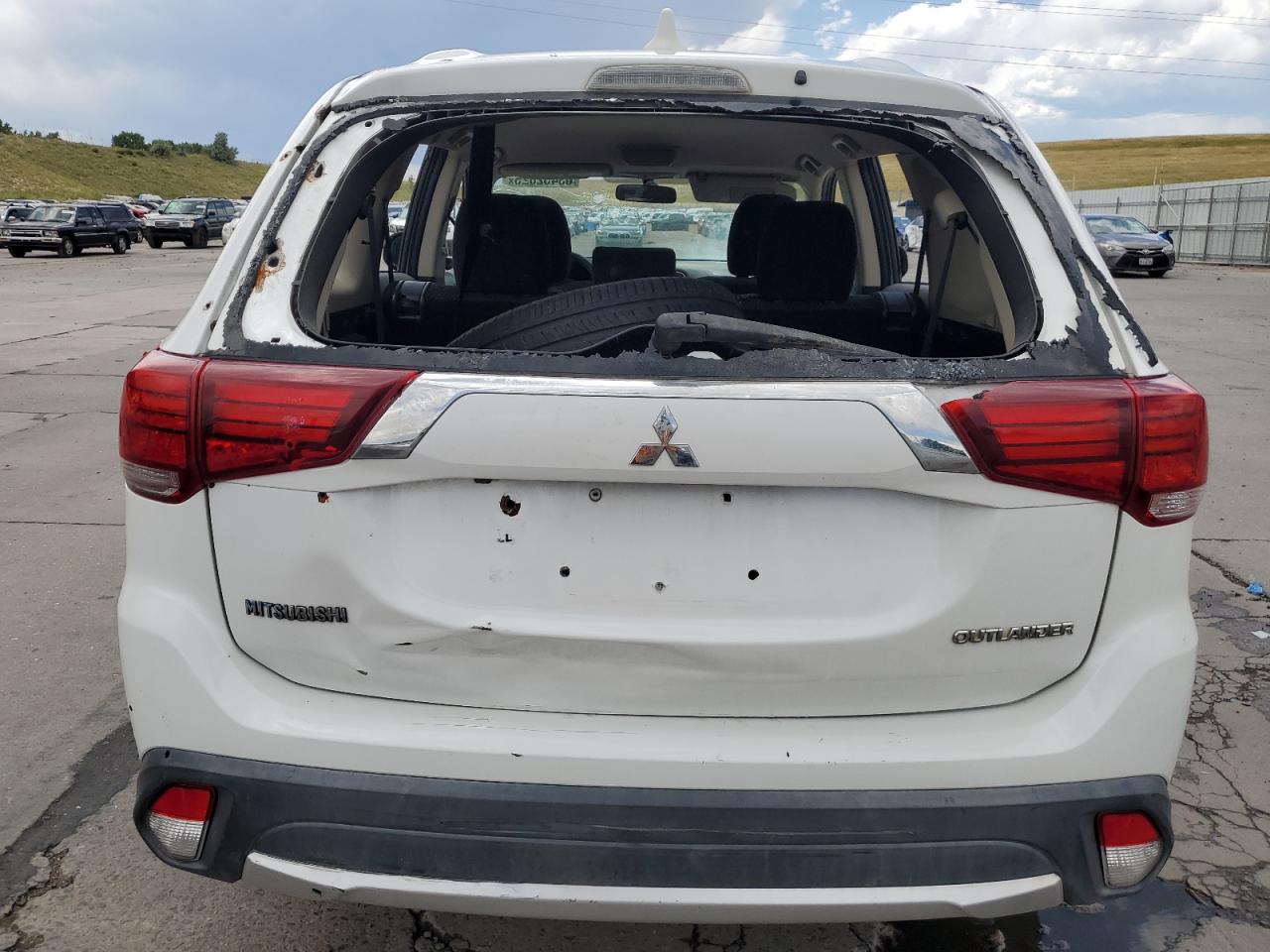2017 Mitsubishi Outlander Es VIN: JA4AZ2A30HZ041387 Lot: 63452825