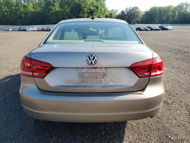  VOLKSWAGEN PASSAT 2015 Złoty