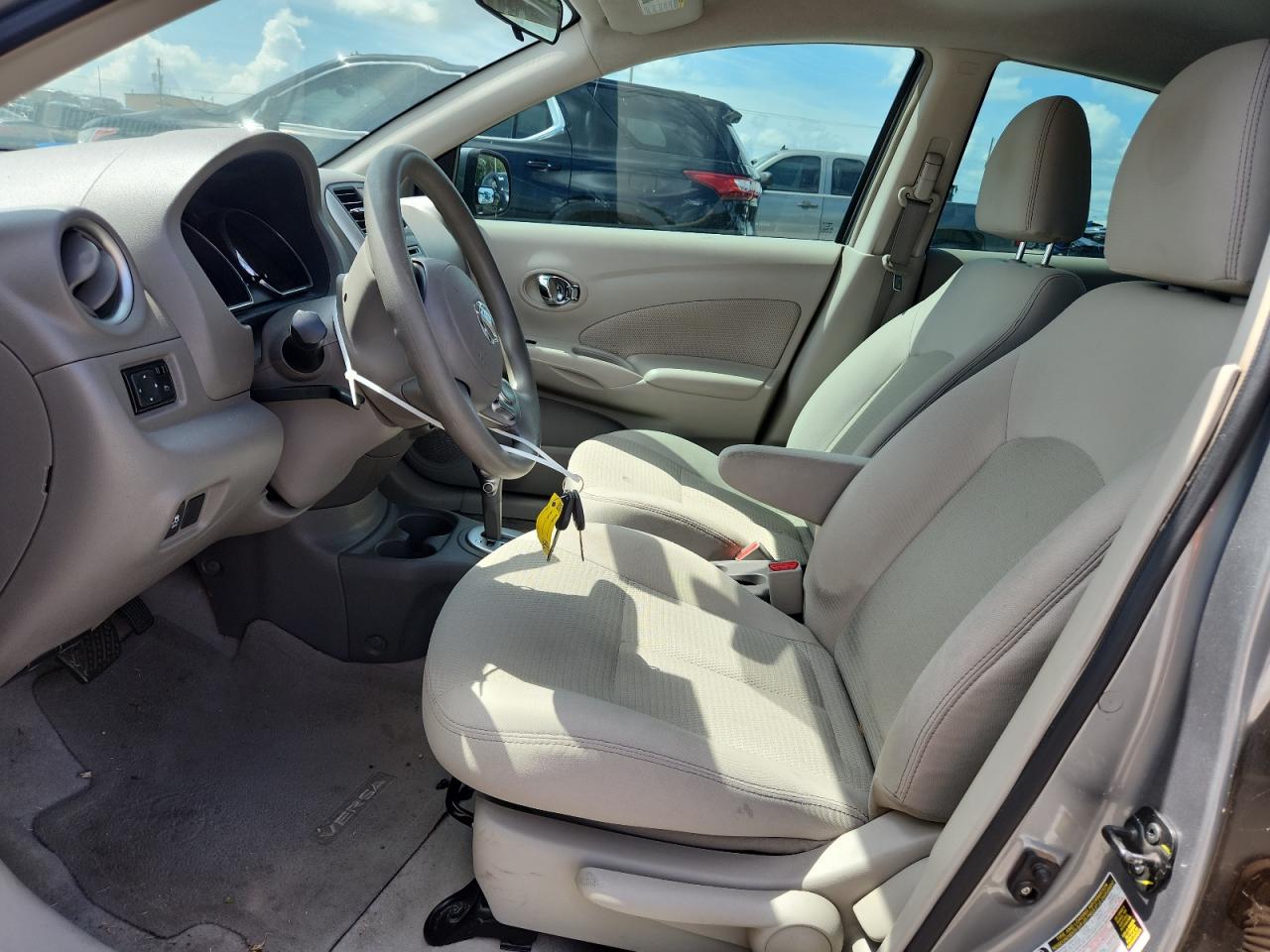 2014 Nissan Versa S VIN: 3N1CN7AP4EL833168 Lot: 64864095