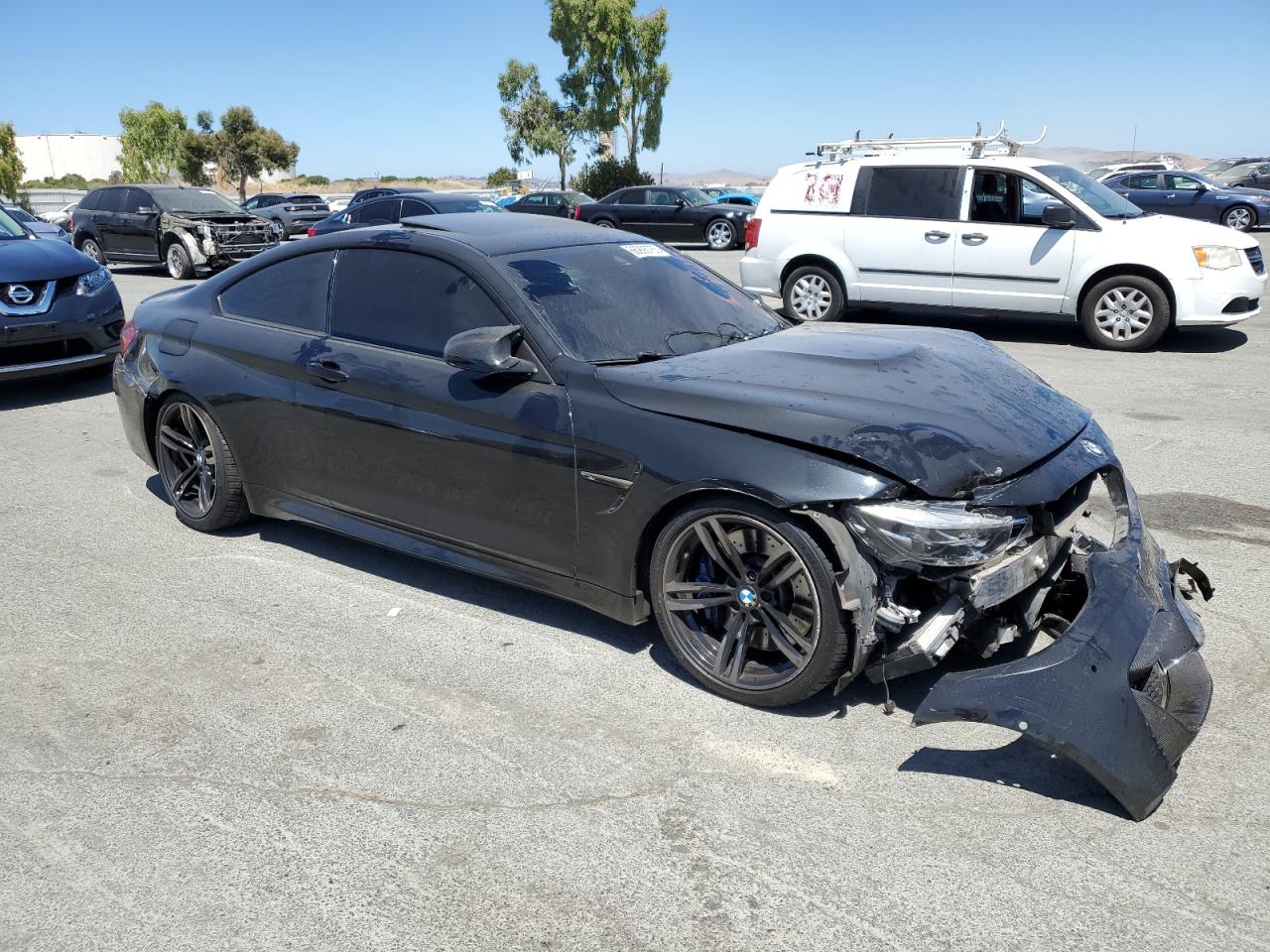 Фото: WBS4Y9C5XKAG67236