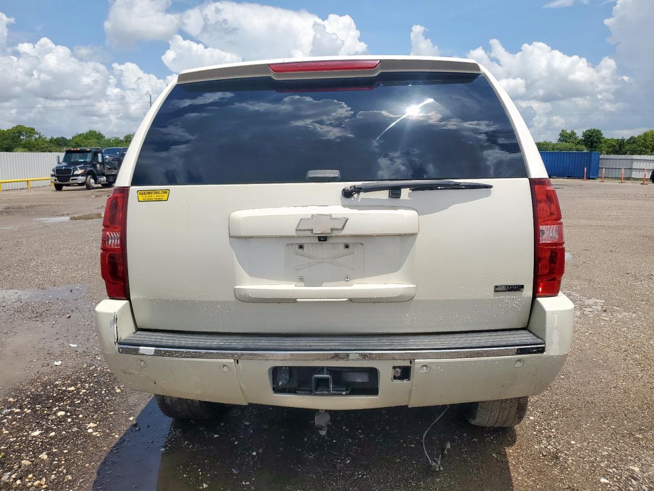2011 Chevrolet Tahoe C1500 Ltz VIN: 1GNSCCE05BR399147 Lot: 64113585
