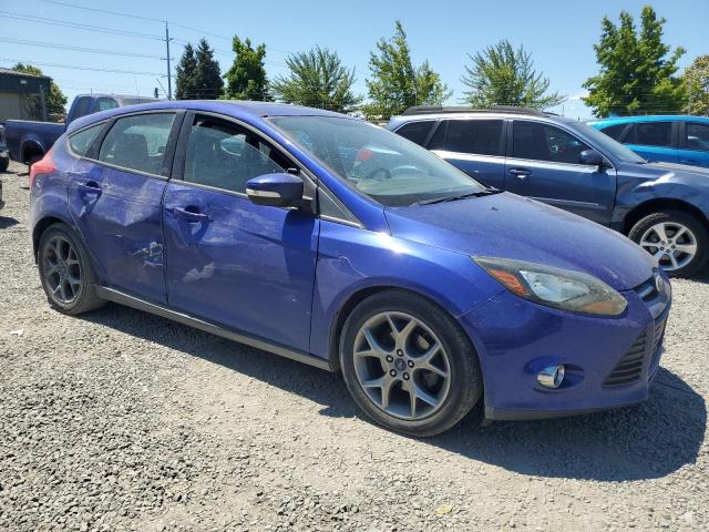 Hatchbacks FORD FOCUS 2014 Blue