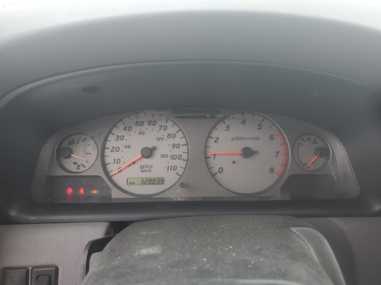 5n1ed28yx1c578618 5N1ED28YX1C578618 2001 Nissan Xterra Xe