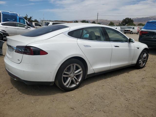 Hatchbacks TESLA MODEL S 2015 Biały