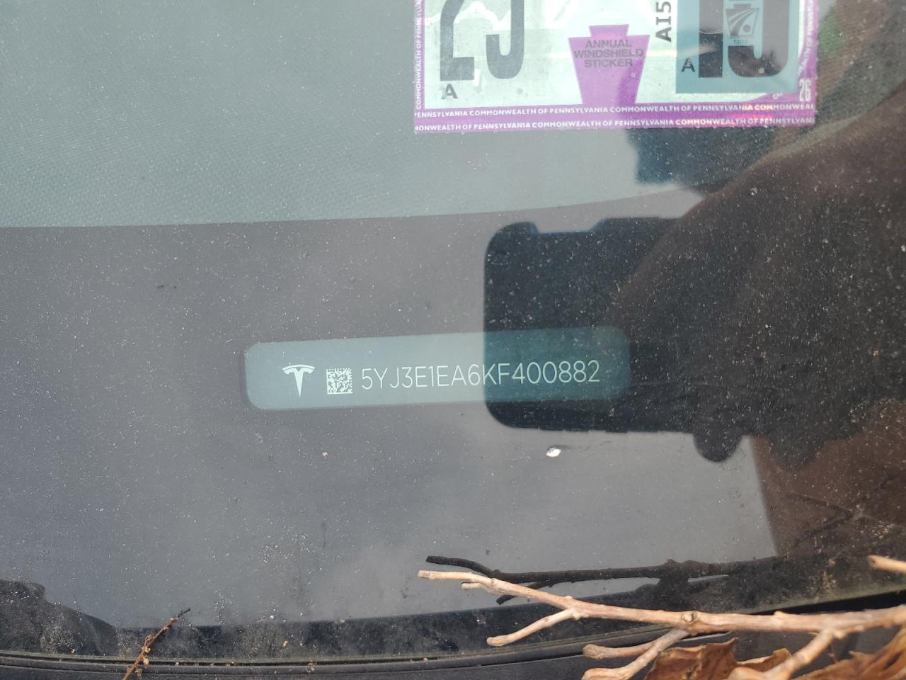 2019 Tesla Model 3 VIN: 5YJ3E1EA6KF400882 Lot: 64278425