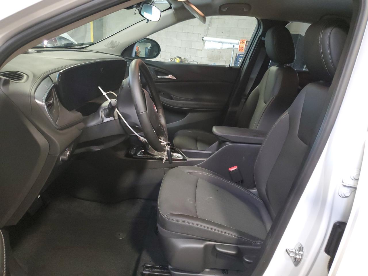 kl4ambsl7sb132752 KL4AMBSL7SB132752 2025 Buick Encore Gx Preferred