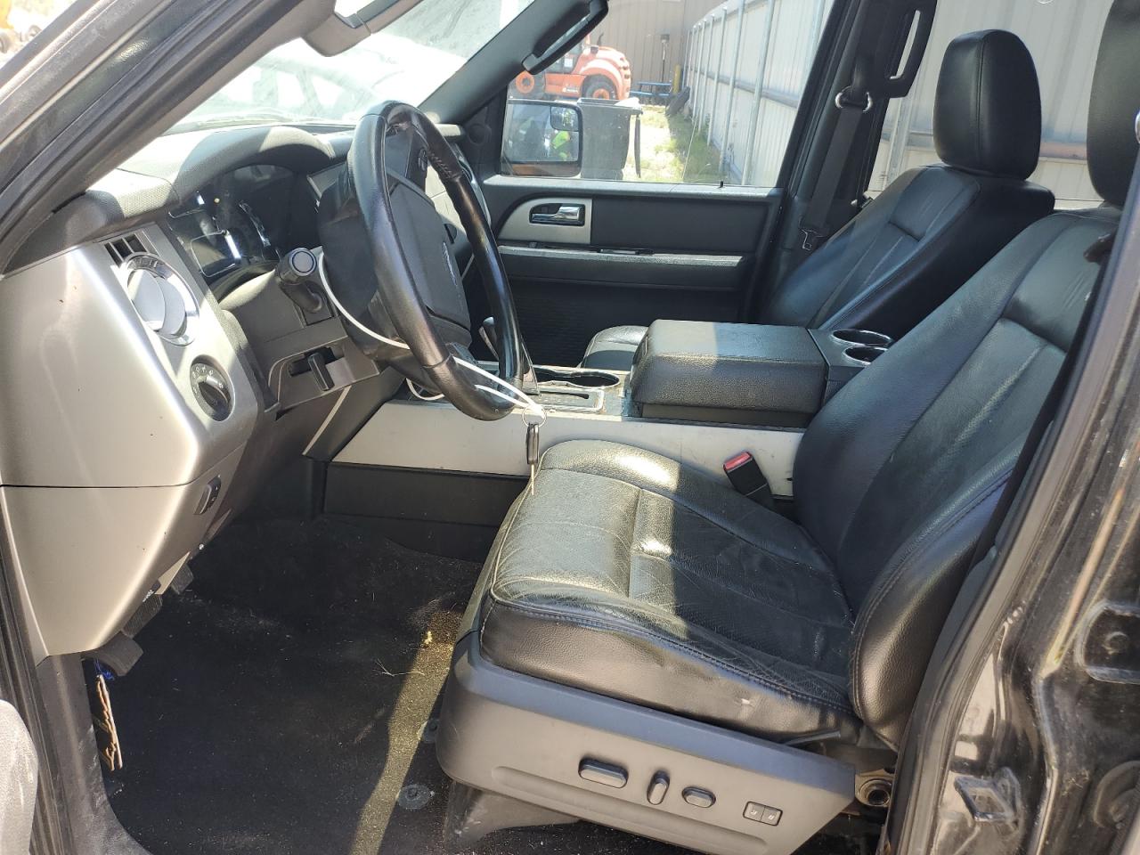 2013 Ford Expedition Limited VIN: 1FMJU2A5XDEF24548 Lot: 62949785