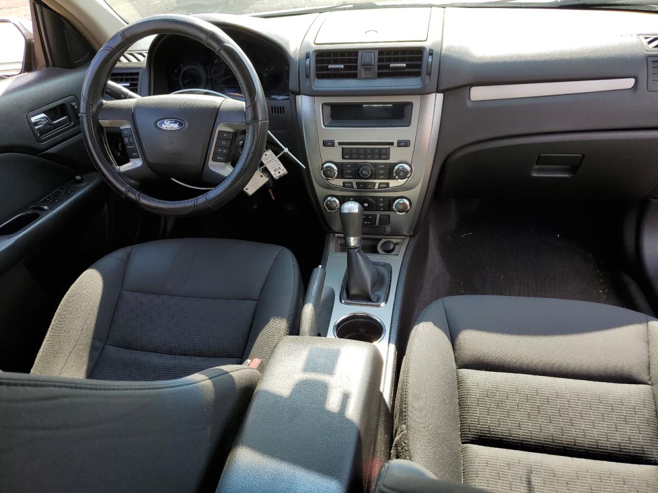 2010 Ford Fusion Se VIN: 3FAHP0HA1AR295581 Lot: 64620855