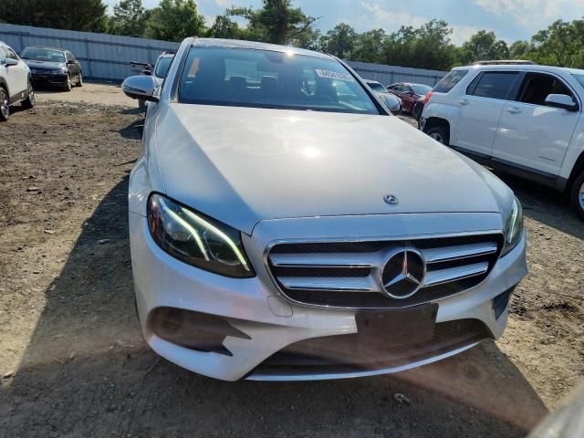  MERCEDES-BENZ E-CLASS 2019 Серебристый