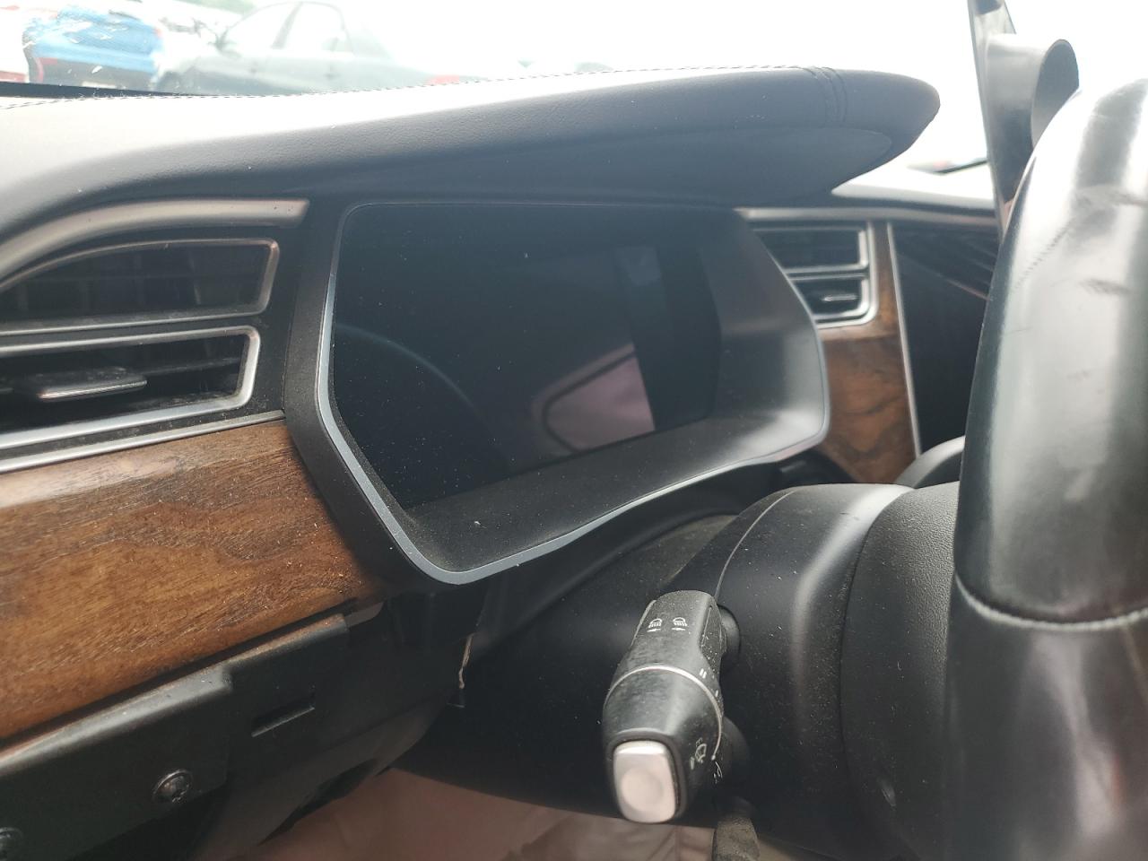 2017 Tesla Model S VIN: 5YJSA1E20HF228860 Lot: 63567445