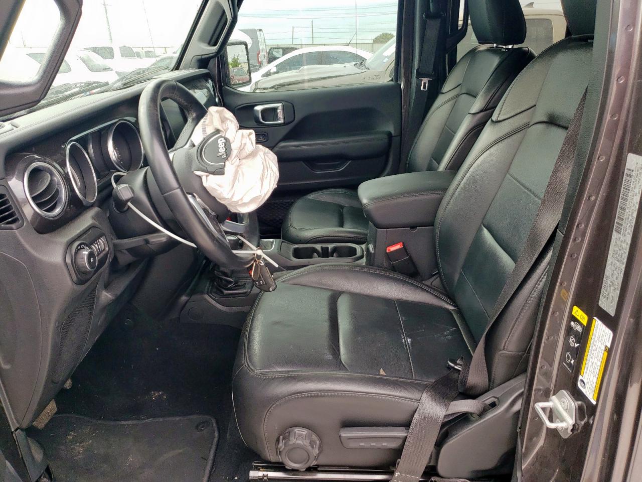 2020 Jeep Wrangler Unlimited Sahara VIN: 1C4HJXENXLW255673 Lot: 63266555