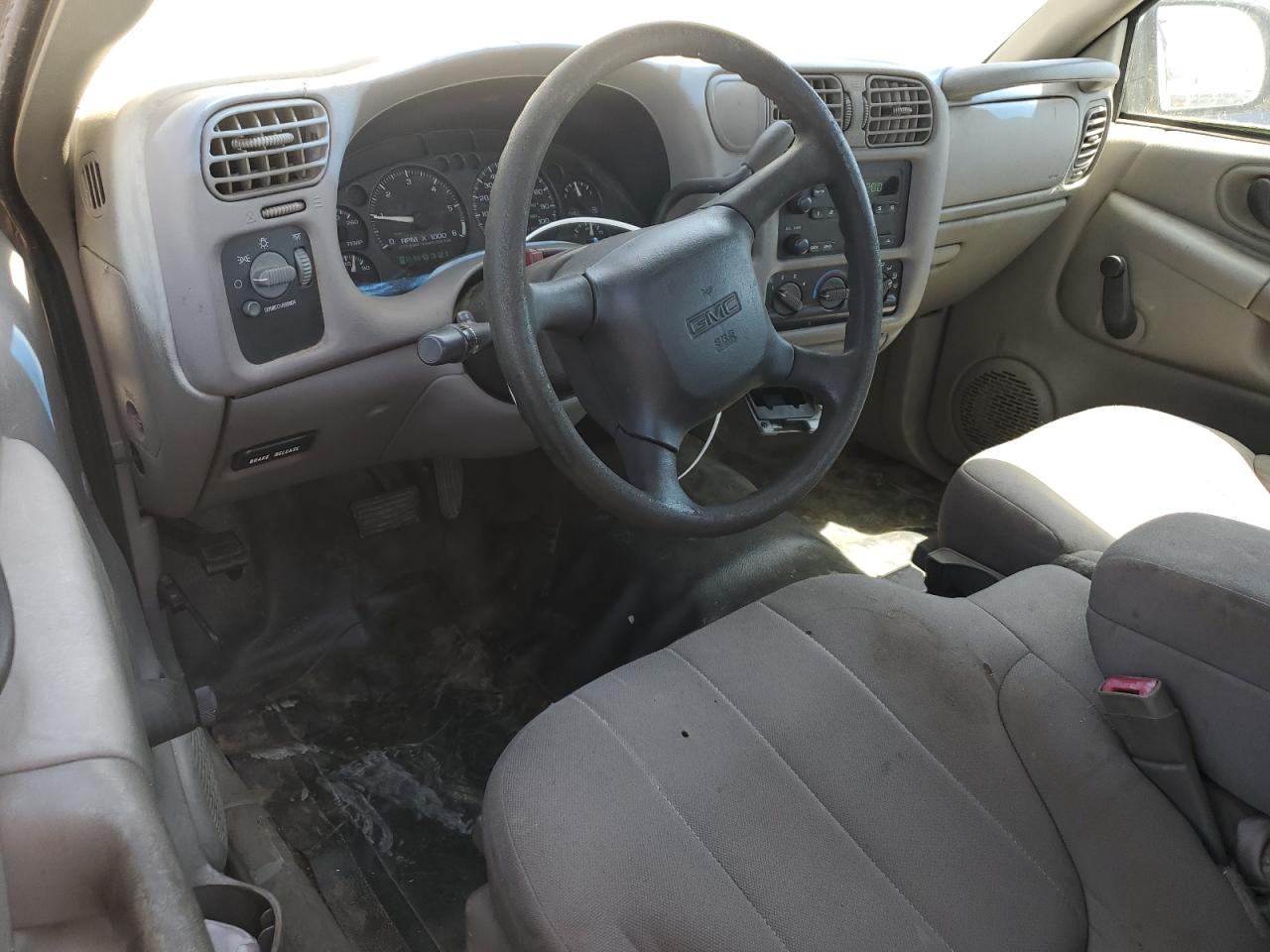 2003 GMC Sonoma VIN: 1GTCS19XX38142780 Lot: 65648825