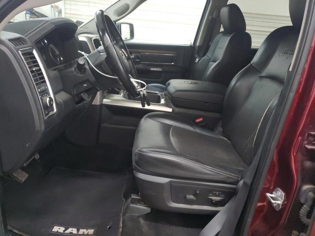 Pickups RAM 1500 2017 Bordowy