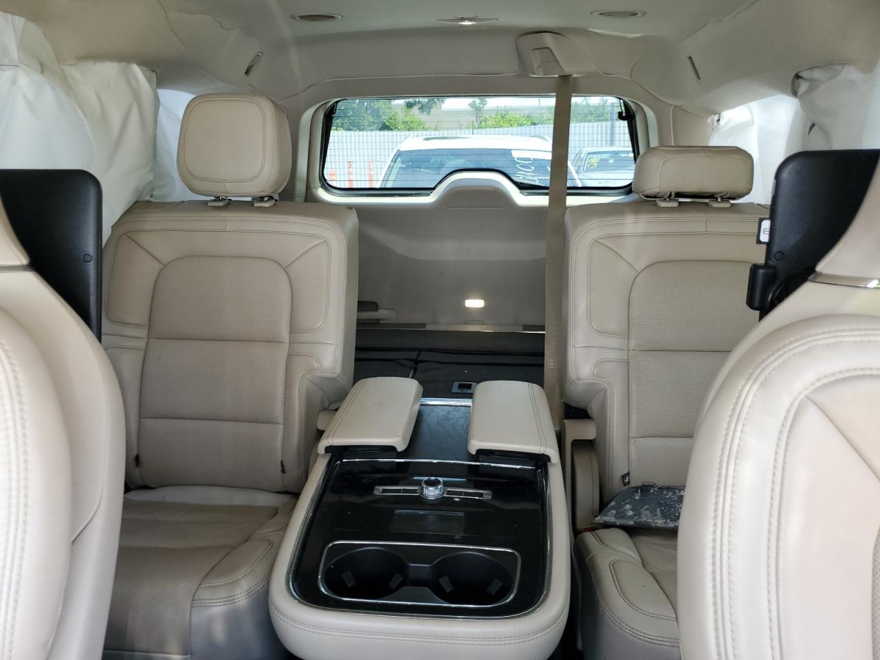 2020 Lincoln Navigator Reserve VIN: 5LMJJ2LT0LEL10152 Lot: 63636865