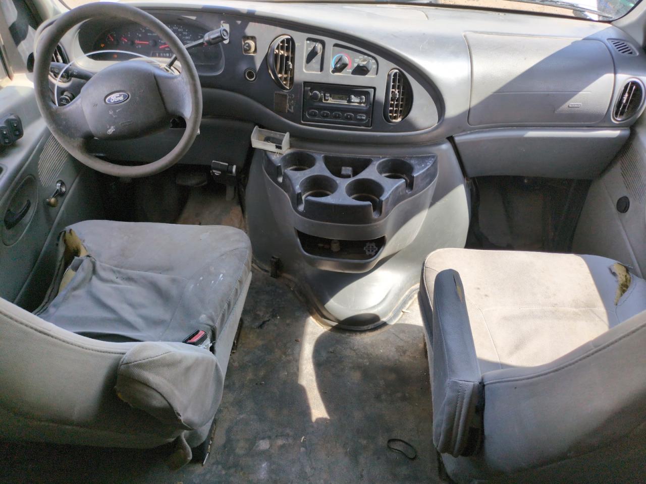 2006 Ford Econoline Cargo E-15 VIN: 1FTRE14L26DB26400 Lot: 63861065
