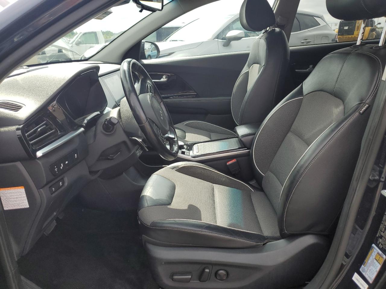 kndcc3lg9n5160144 KNDCC3LG9N5160144 2022 Kia Niro S