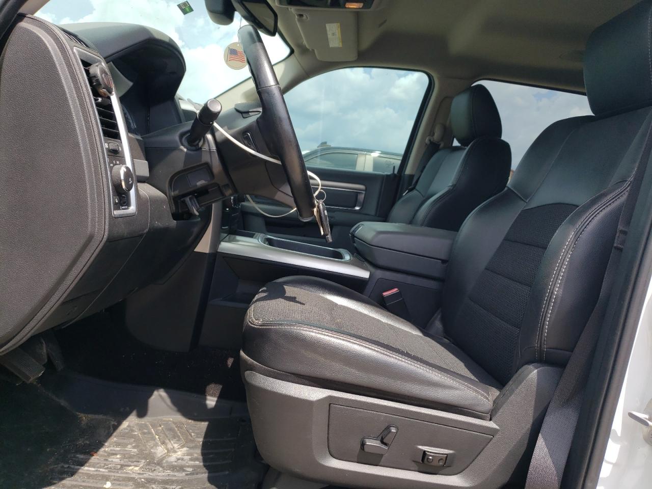 2018 Ram 1500 Slt VIN: 1C6RR6LT4JS155153 Lot: 66922685