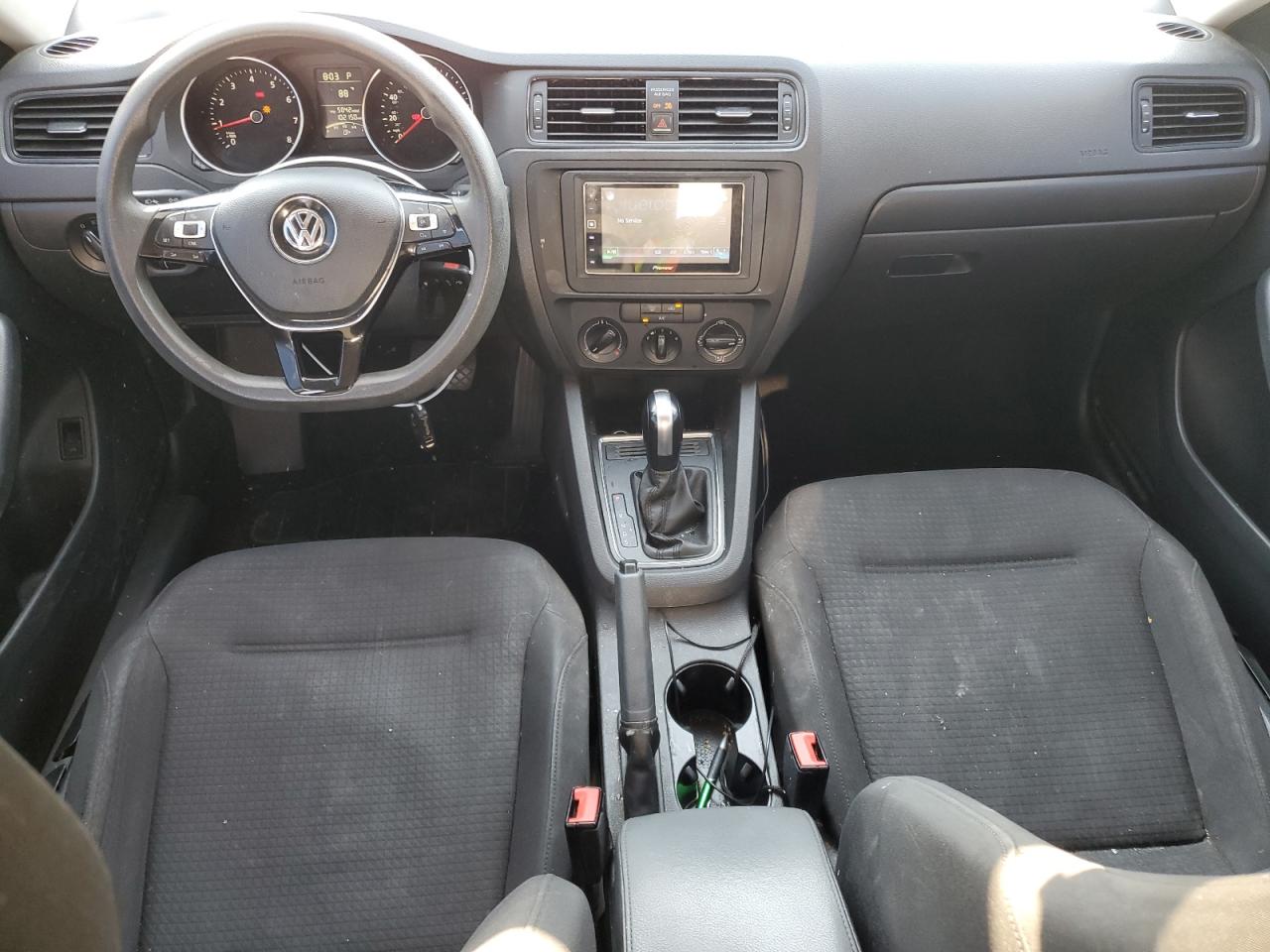 2015 Volkswagen Jetta Base VIN: 3VW2K7AJ6FM212049 Lot: 65618755
