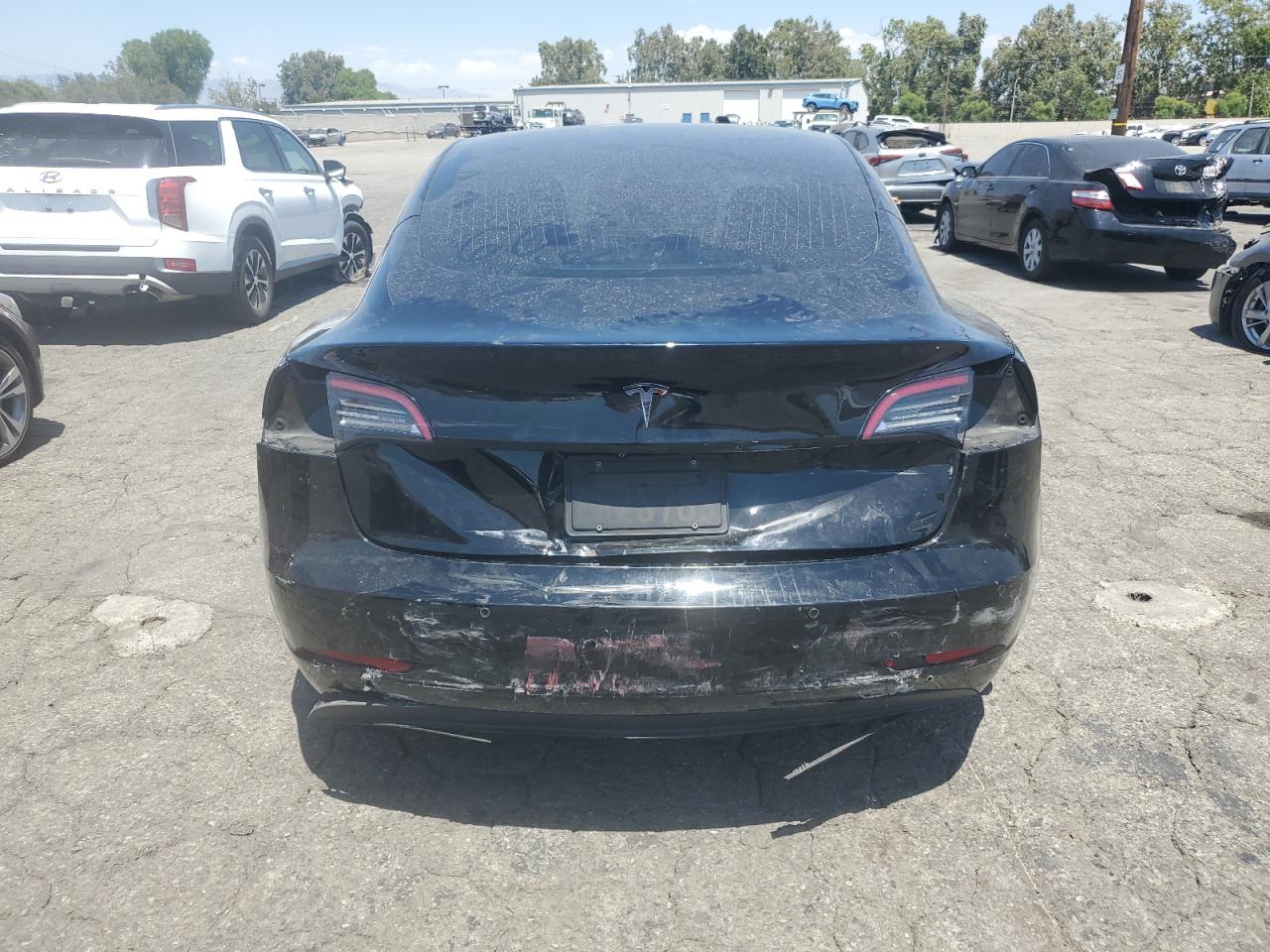 2018 Tesla Model 3 VIN: 5YJ3E1EA7JF172809 Lot: 63110415