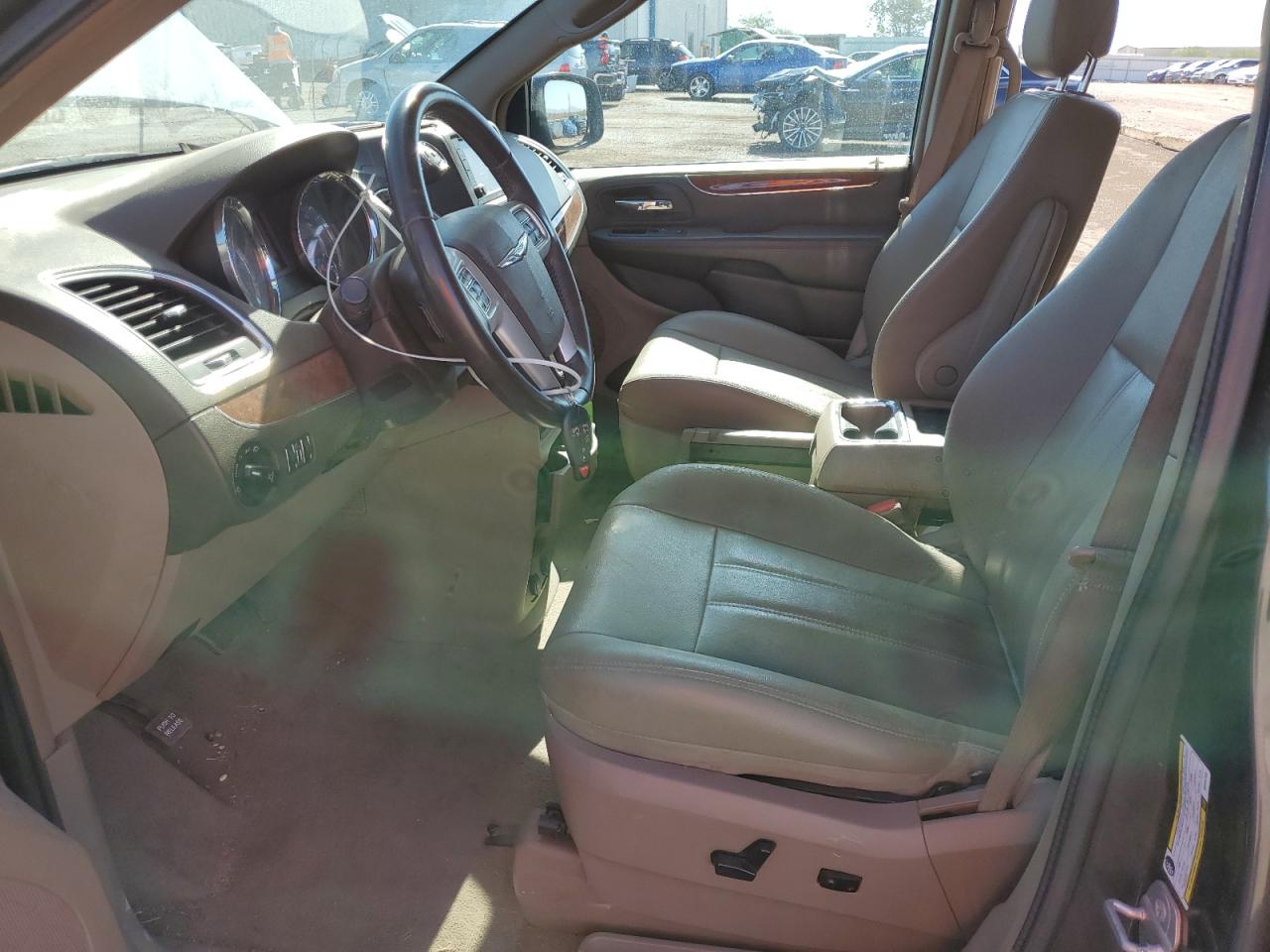 2016 Chrysler Town & Country Touring VIN: 2C4RC1BG0GR245153 Lot: 61218125