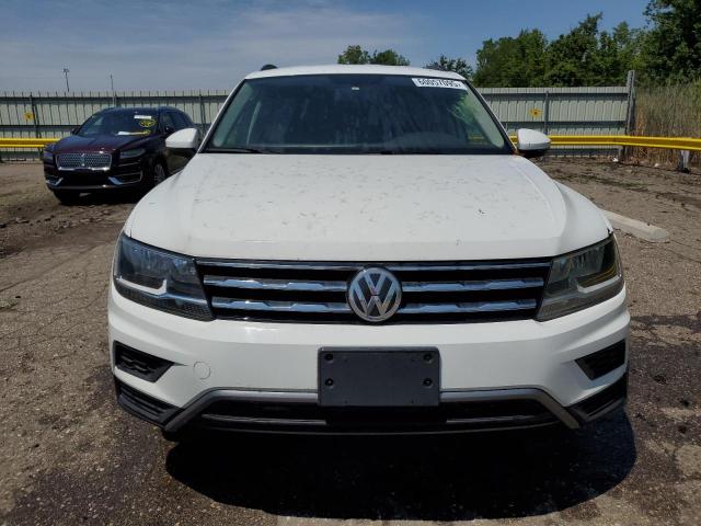  VOLKSWAGEN TIGUAN 2018 Белы