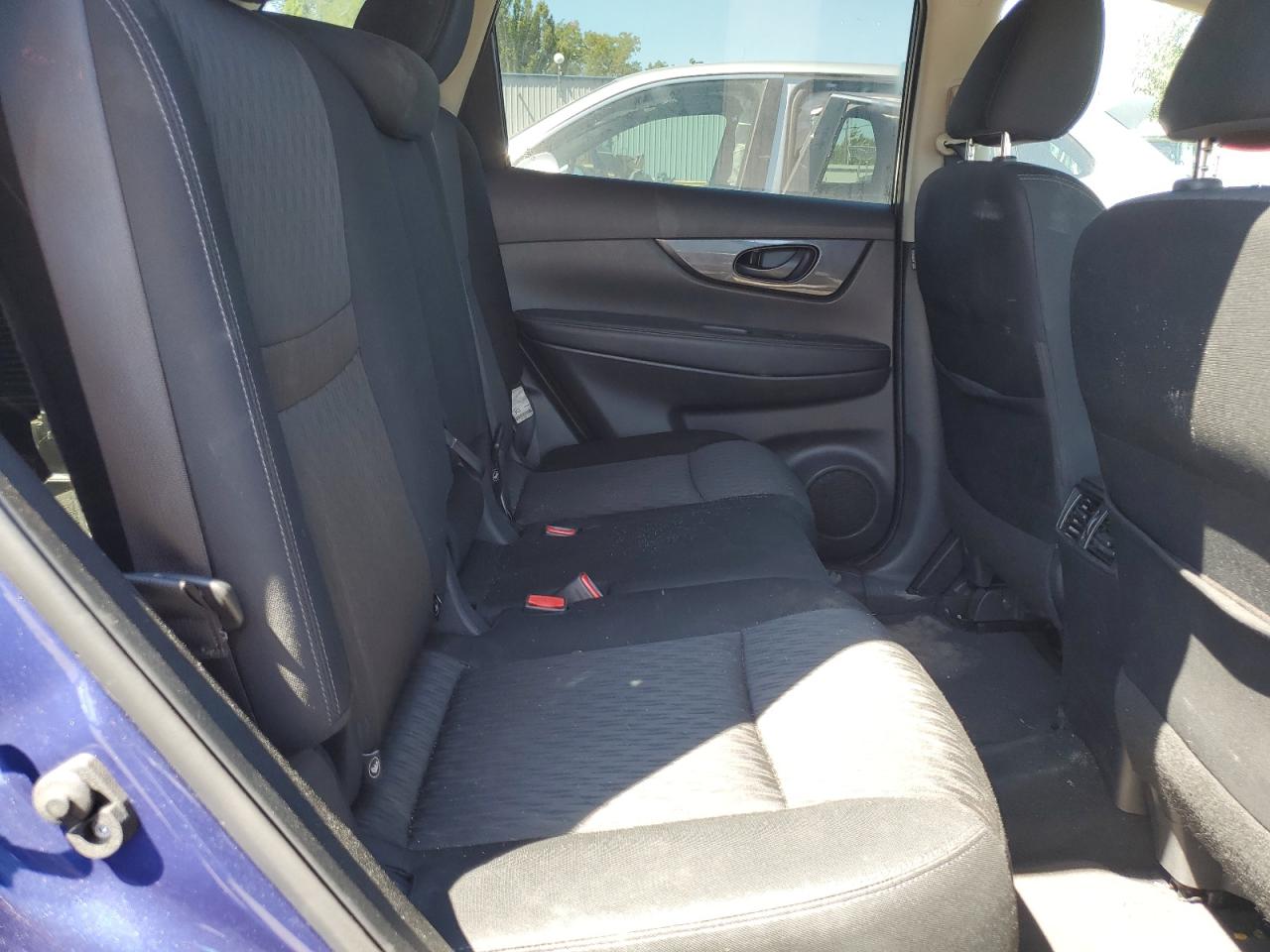 2018 Nissan Rogue S VIN: KNMAT2MT8JP572440 Lot: 64681255