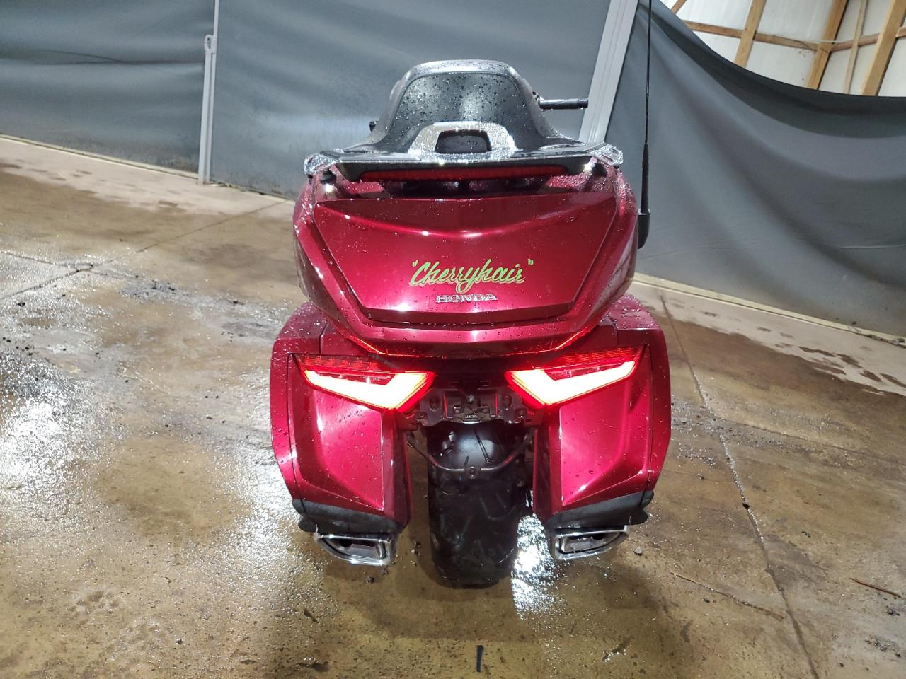 2018 Honda Gl1800 D VIN: JH2SC7950JK000293 Lot: 63642445