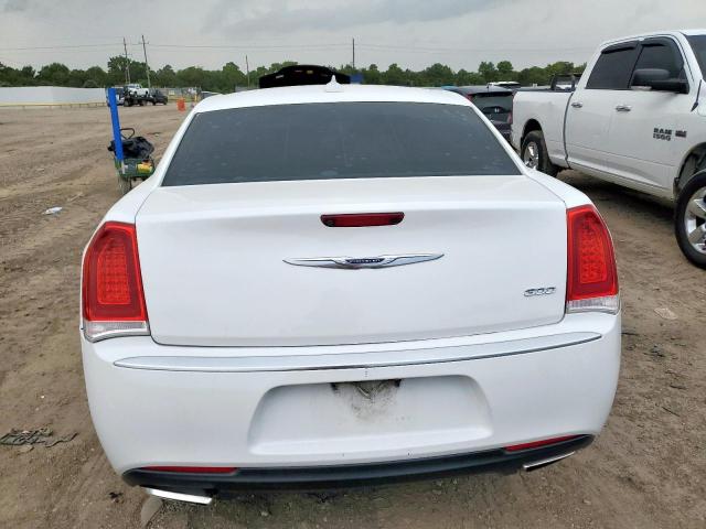  CHRYSLER 300 2018 Белы