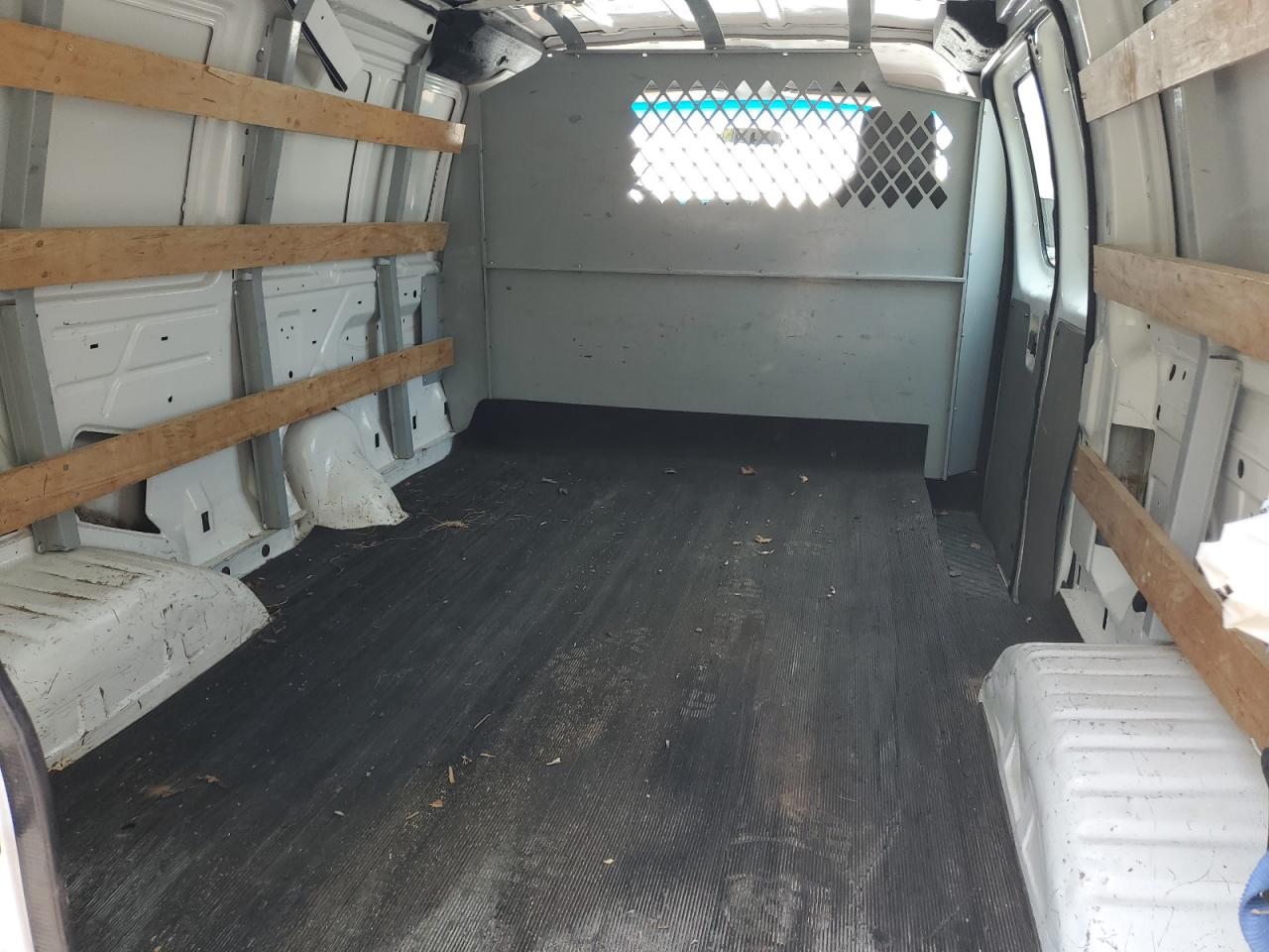 2013 Ford Econoline E250 Van VIN: 1FTNE2EW5DDA32568 Lot: 64073005
