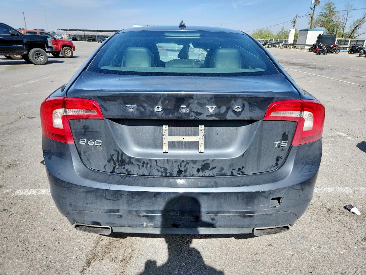 2015 Volvo S60 Premier VIN: YV140MFB0F2301800 Lot: 64788785