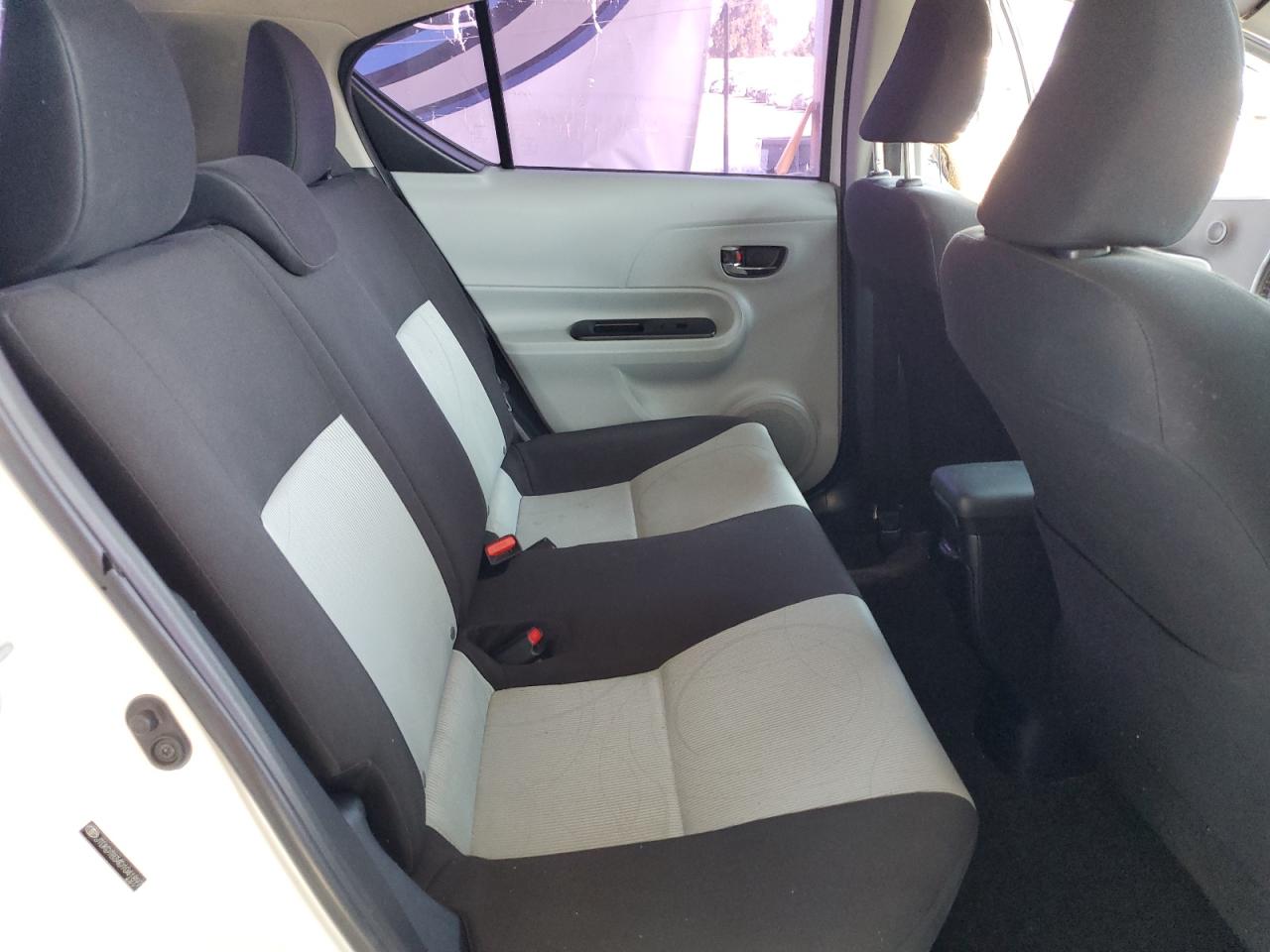 2013 Toyota Prius C VIN: JTDKDTB34D1041897 Lot: 64430795