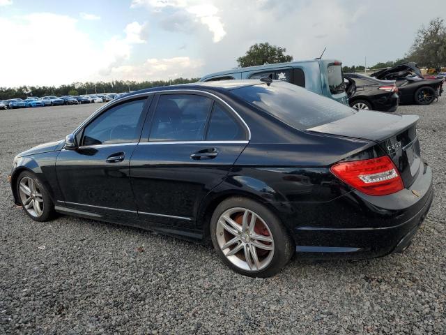  MERCEDES-BENZ C-CLASS 2013 Czarny