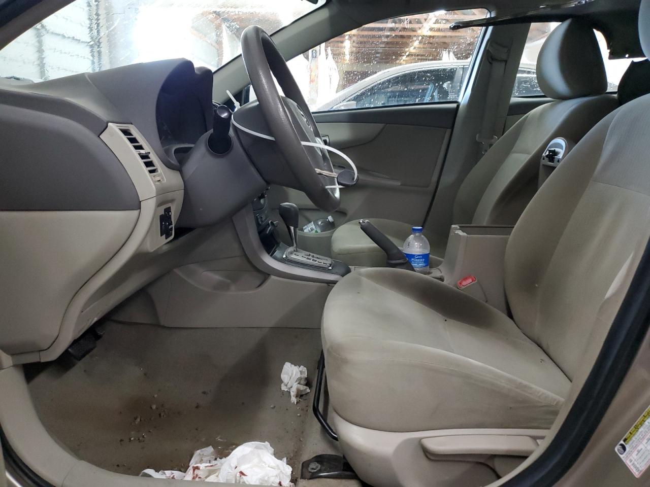 2010 Toyota Corolla Base VIN: 2T1BU4EE3AC517504 Lot: 64131845