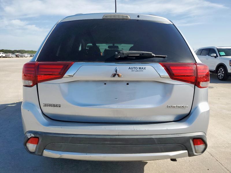 Parquets MITSUBISHI OUTLANDER 2016 Silver