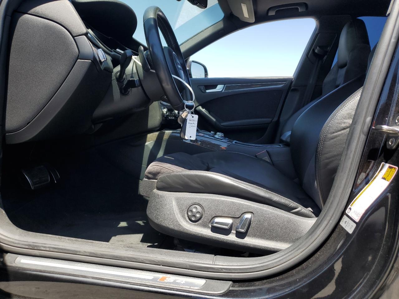 2014 Audi S4 Premium Plus VIN: WAUBGAFL8EA106044 Lot: 63377975