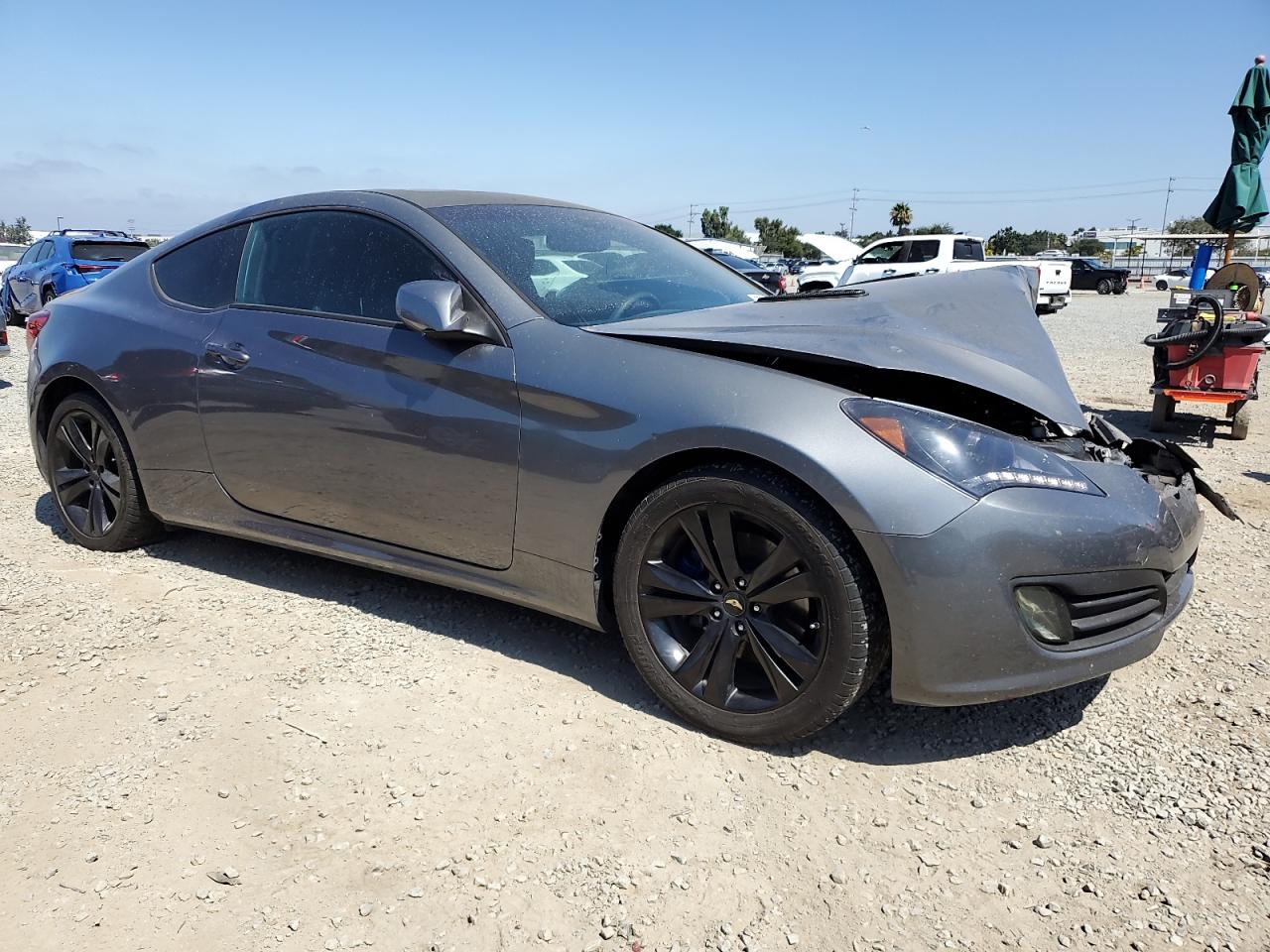 2011 Hyundai Genesis Coupe 2.0T VIN: KMHHT6KD8BU042808 Lot: 66841825