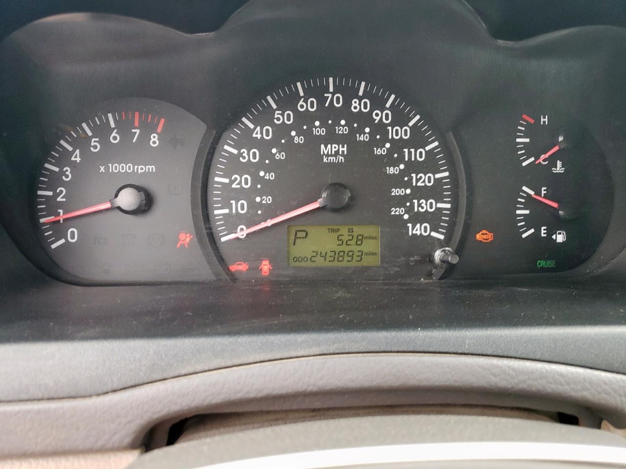 2005 Kia Spectra Lx VIN: KNAFE121055165643 Lot: 63760345